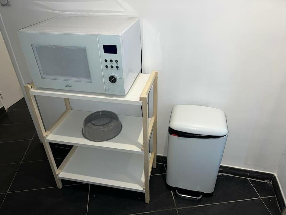 Grand Appartement Climatise Et Fonctionnel Marsella Exterior foto
